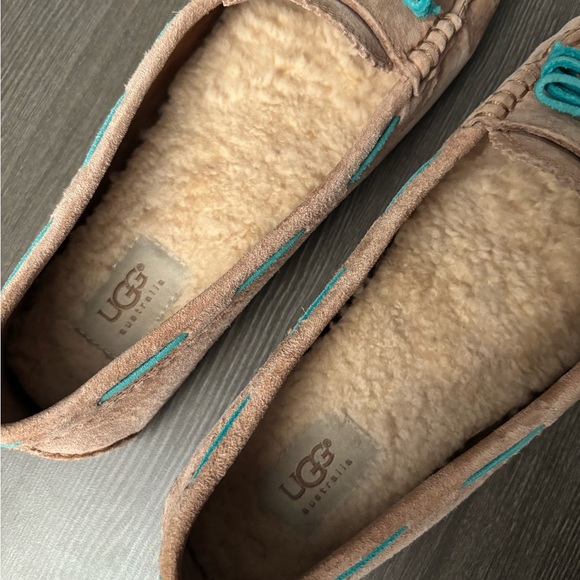 UGG Women's Meena Leather Driving Shoes, Size 9.5, Excellent Preowned Condition - Picture 10 of 11